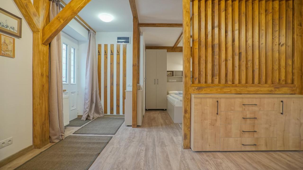 Appartement Oldtown Refuge à Braşov Extérieur photo